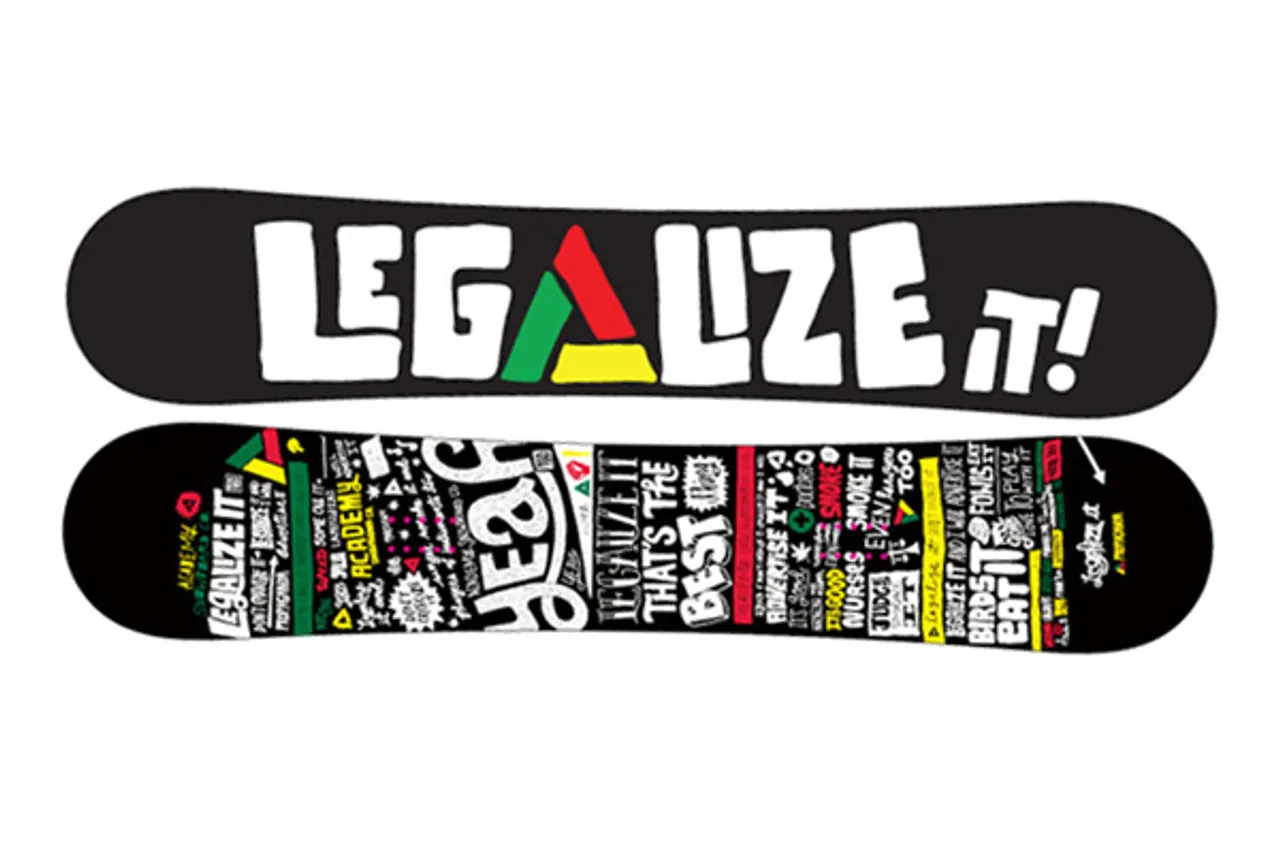 Academy Propaganda Snowboard 2012