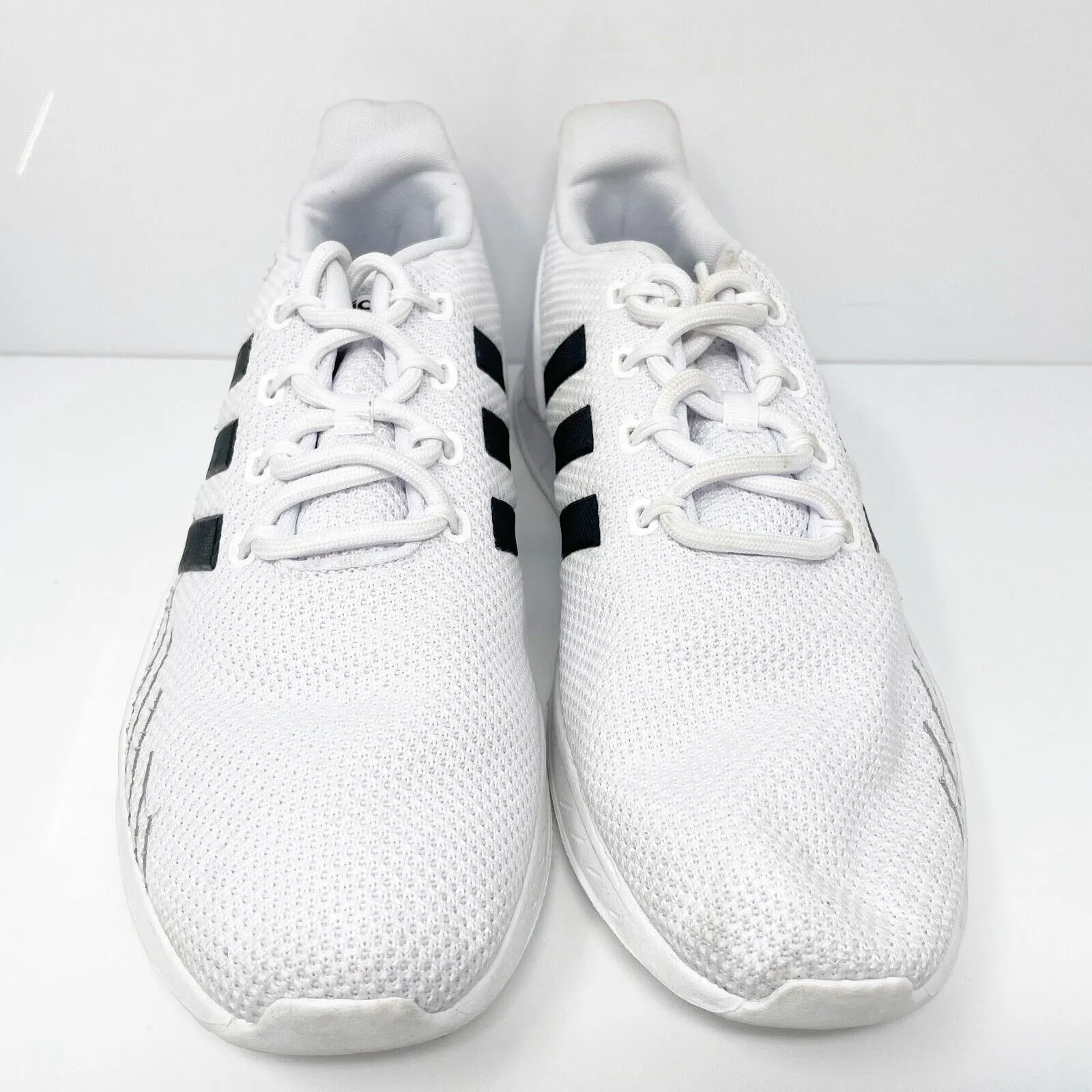 Adidas Mens Questar Flow Nxt FY9560 White Running Shoes Sneakers Size 11.5