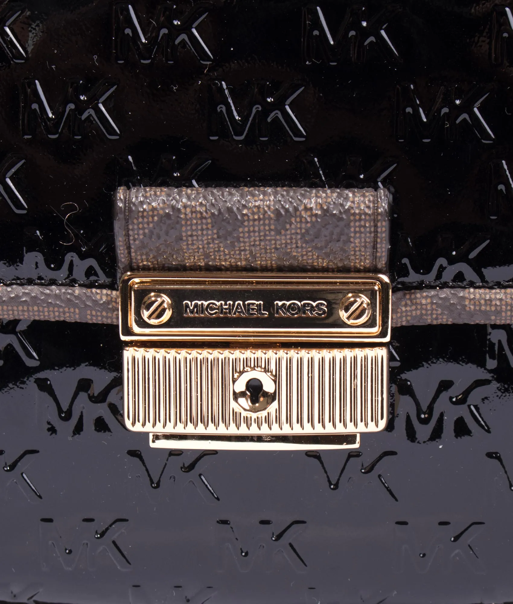 Bradshaw shoulder bag in black