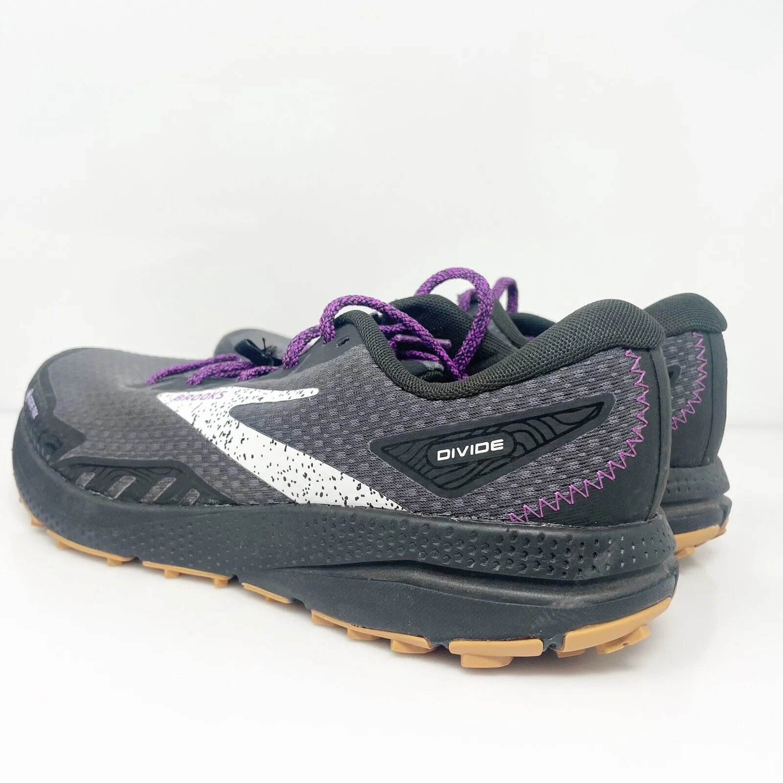 Brooks Womens Divide 4 GTX 1203931B073 Black Running Shoes Sneakers Size 8 B