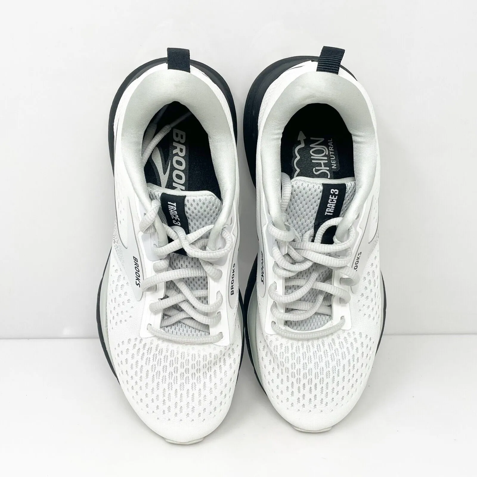 Brooks Womens Trace 3 1204011B191 White Running Shoes Sneakers Size 6 B