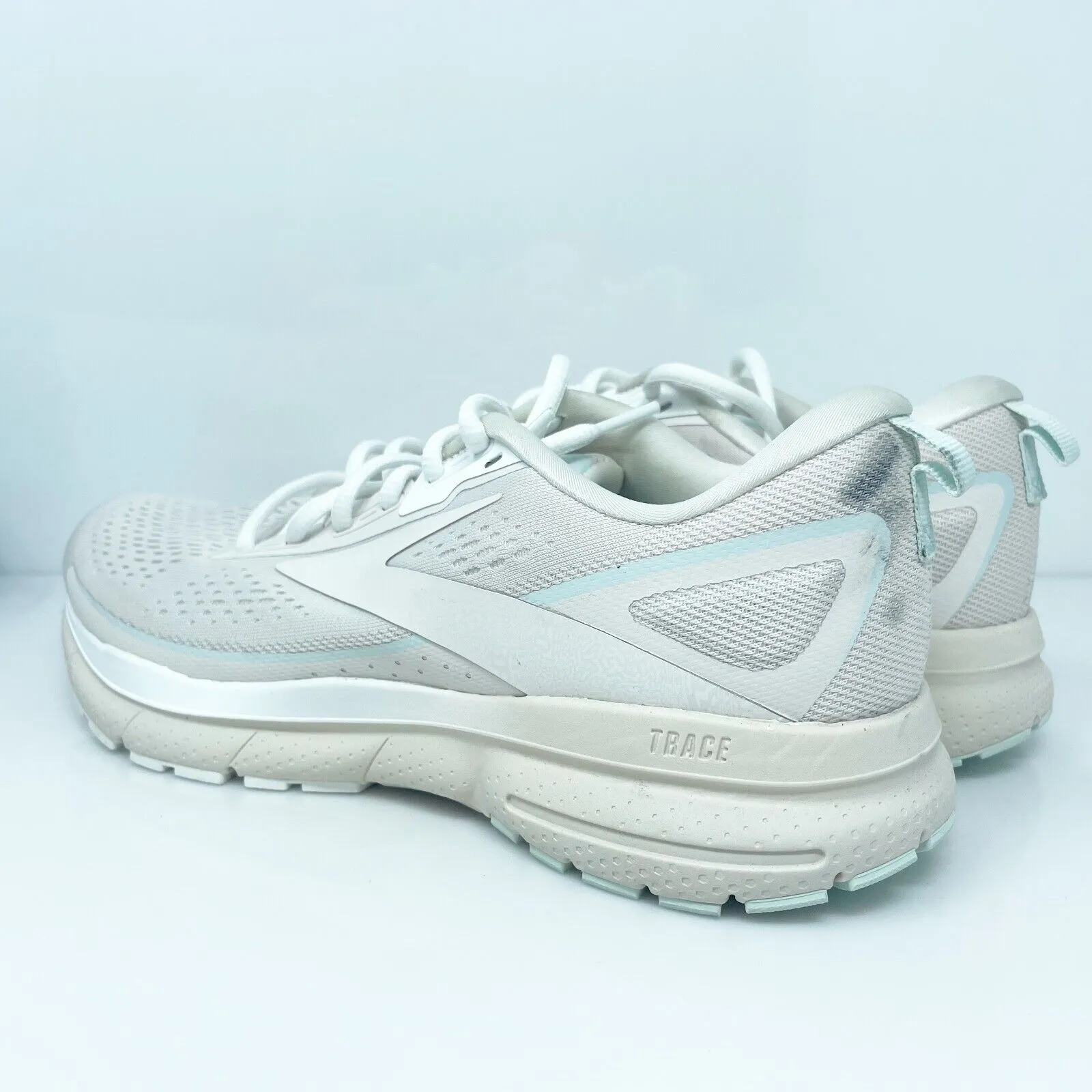 Brooks Womens Trace 3 1204011B270 White Running Shoes Sneakers Size 9 B