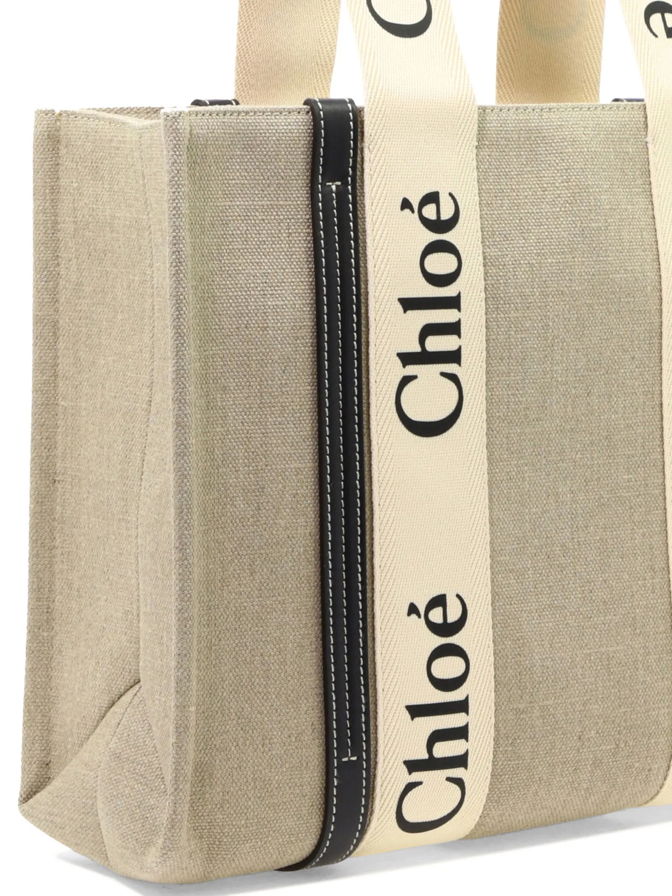 Chloe'    Chloé Woody Medium Shoulder Bag