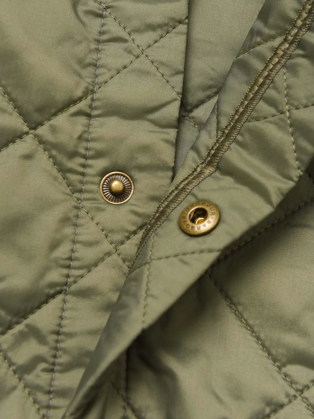 Heritage Liddesdale Quilt - Light Moss