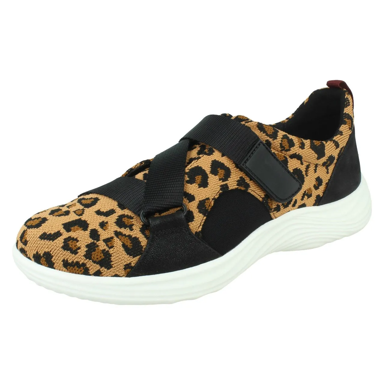 Ladies Clarks Casual Trainers Lulu Go
