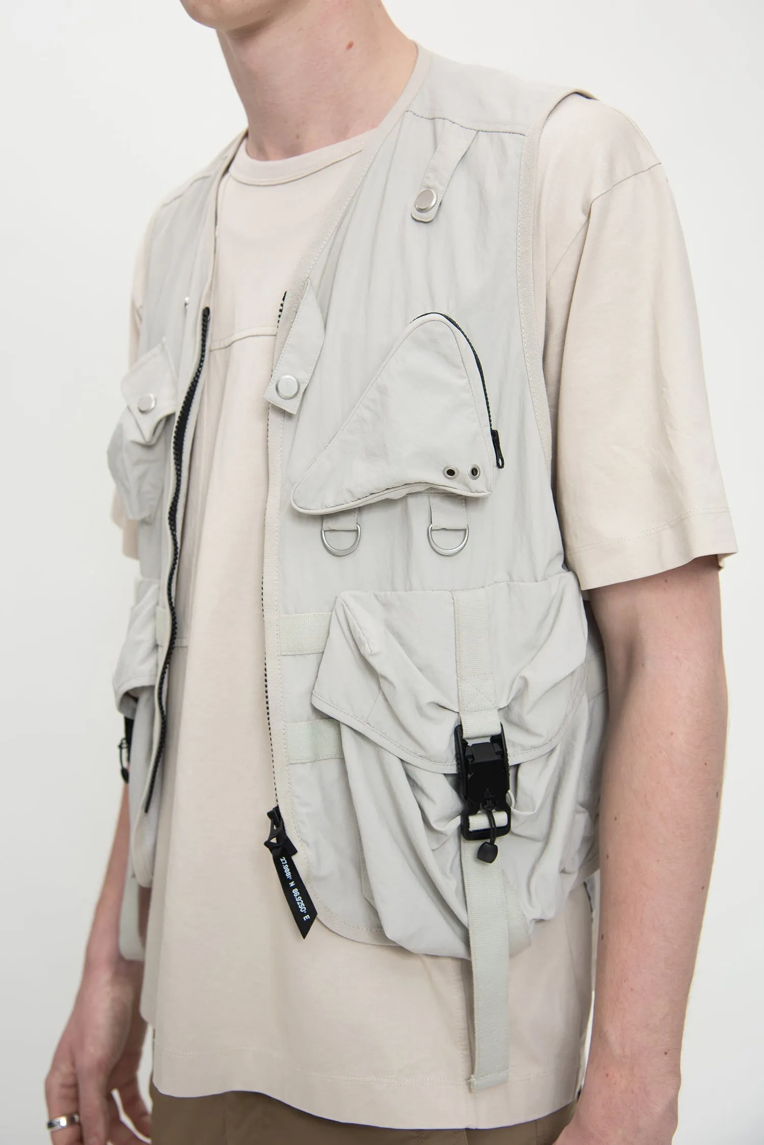 MENS NYLON MULTI POCKETS FASHION VEST