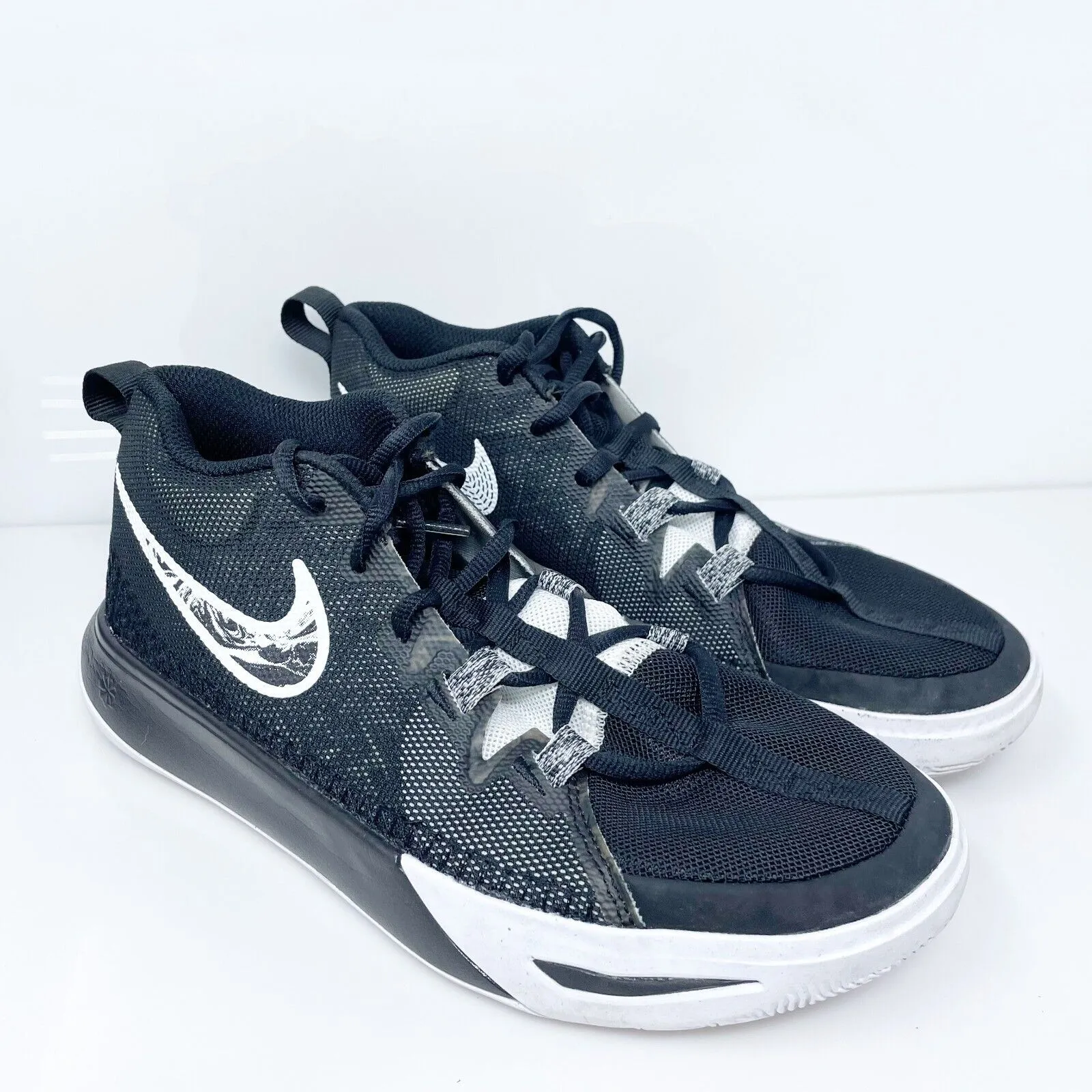 Nike Boys Kyrie Flytrap 6 DQ8094-009 Black Basketball Shoes Sneakers Size 5.5Y