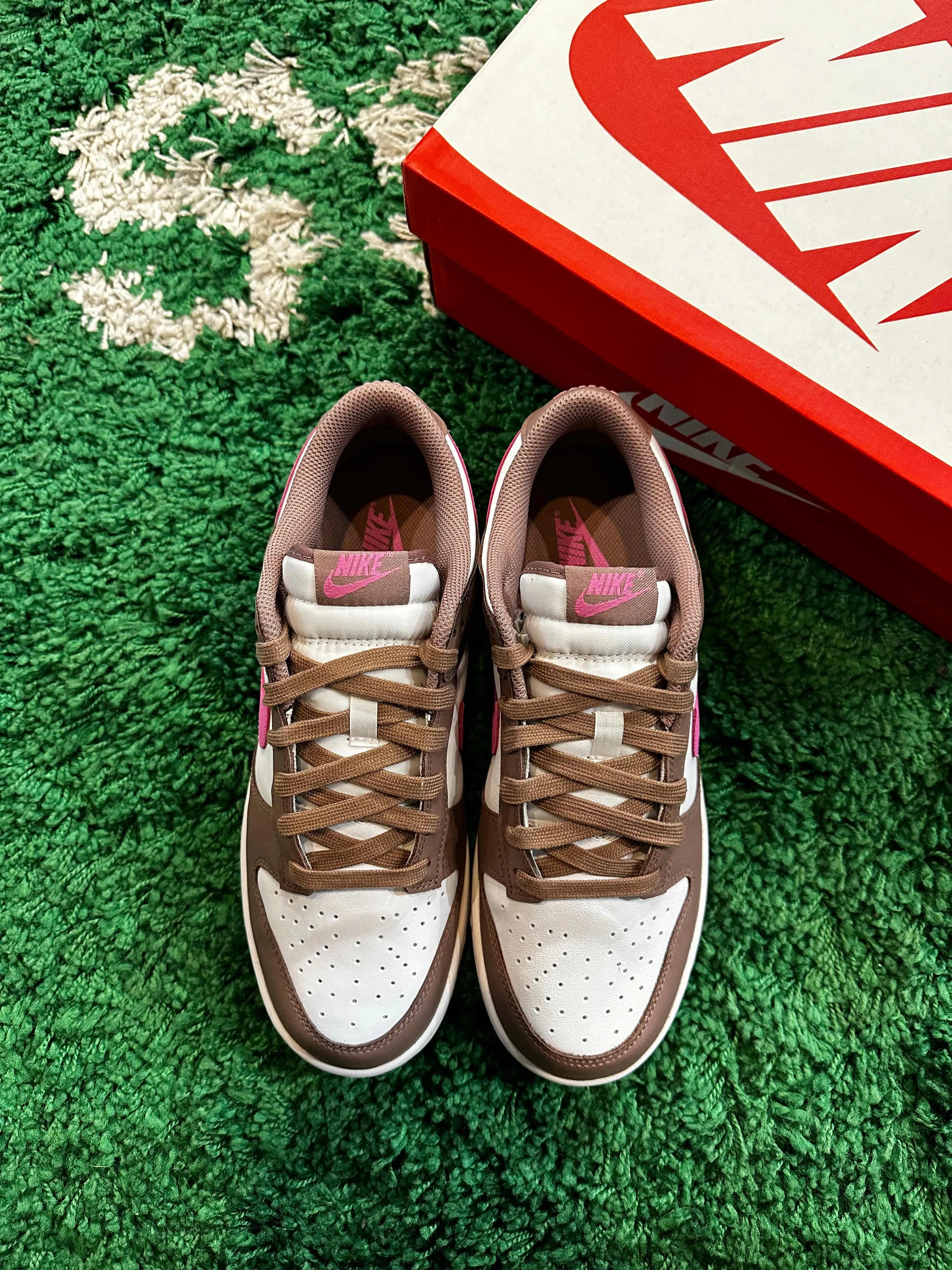 Nike Dunk Low “Smokey Muave”