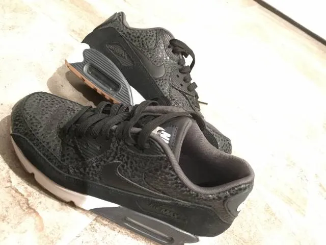 Nike Women Air Max 90 Safari Black/Gum