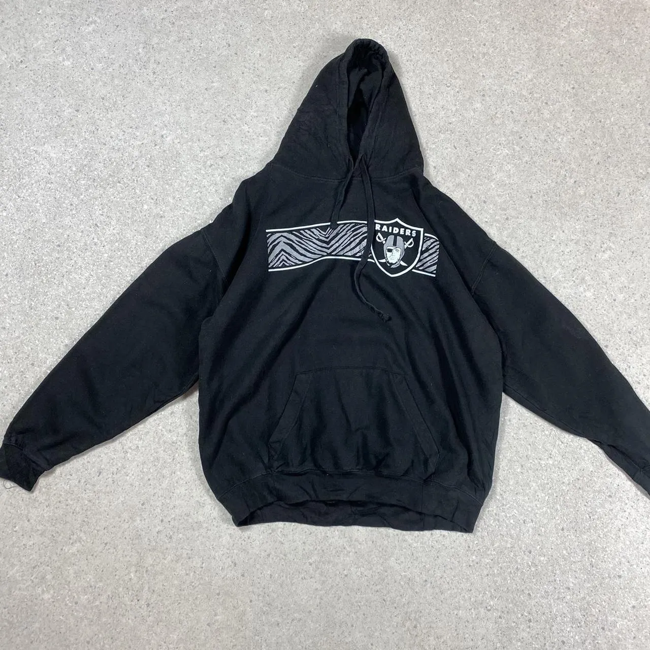 Oakland raiders hoodie medium/ large