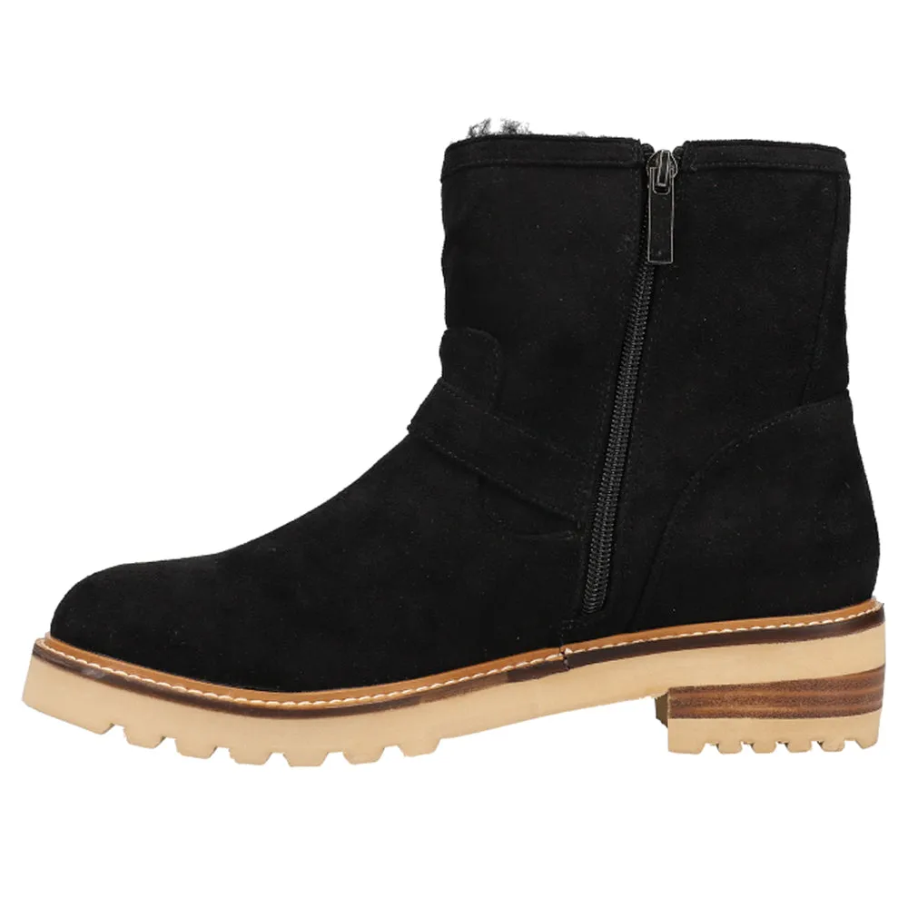 Receipts Round Toe Zippered Boots