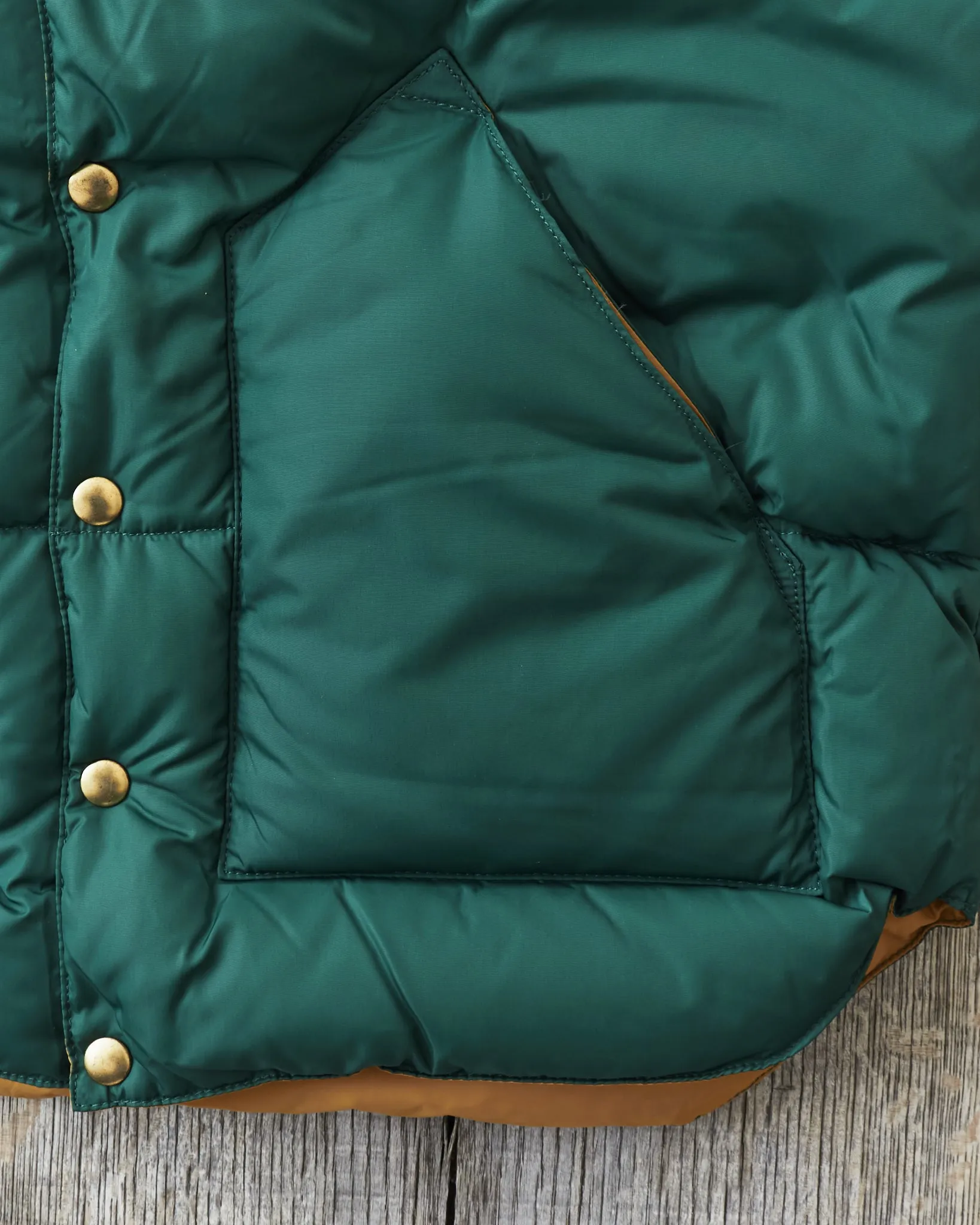 Rocky Mountain Featherbed Nylon Down Vest Pine Green