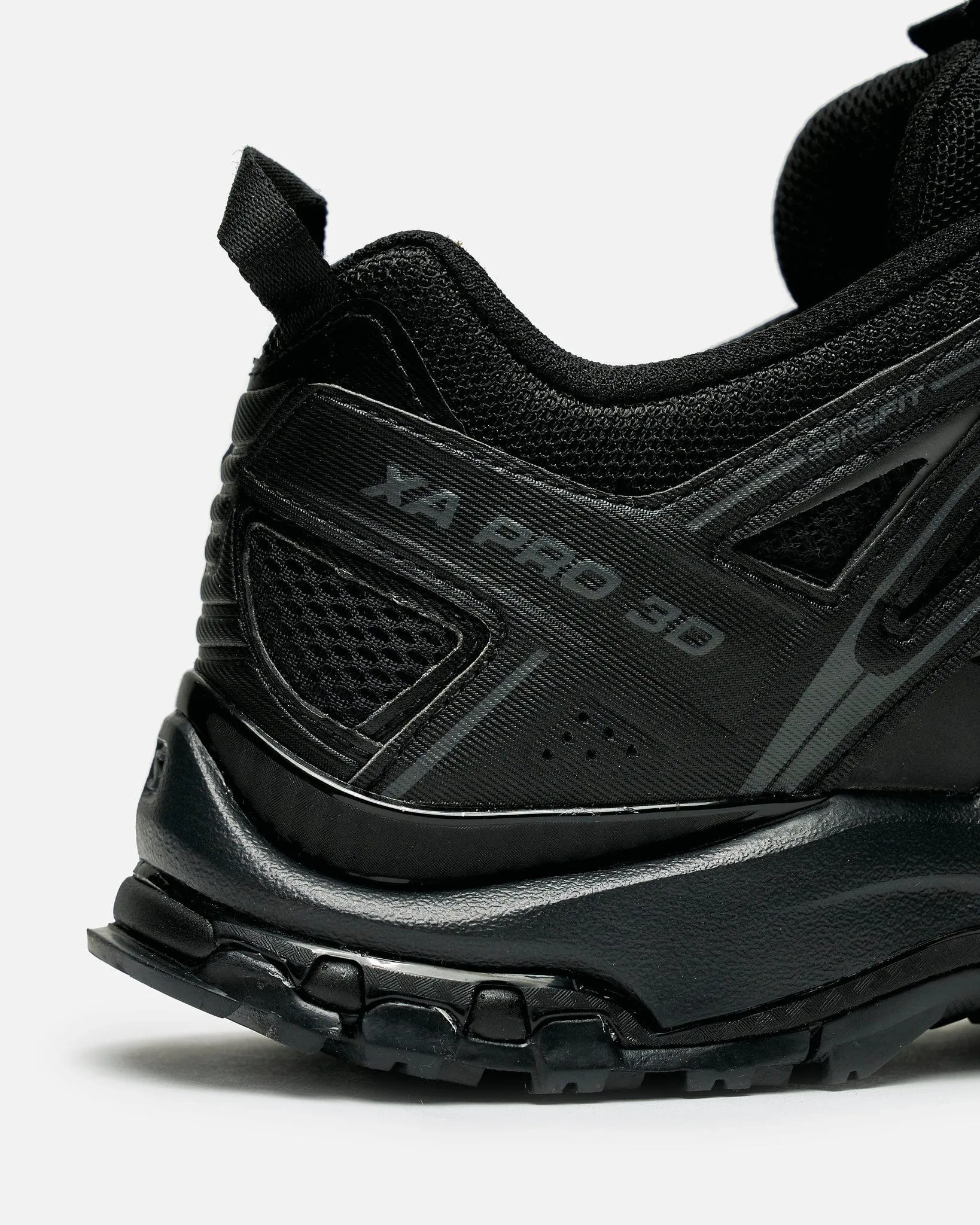 Salomon XA Pro 3D in Black/Magnet