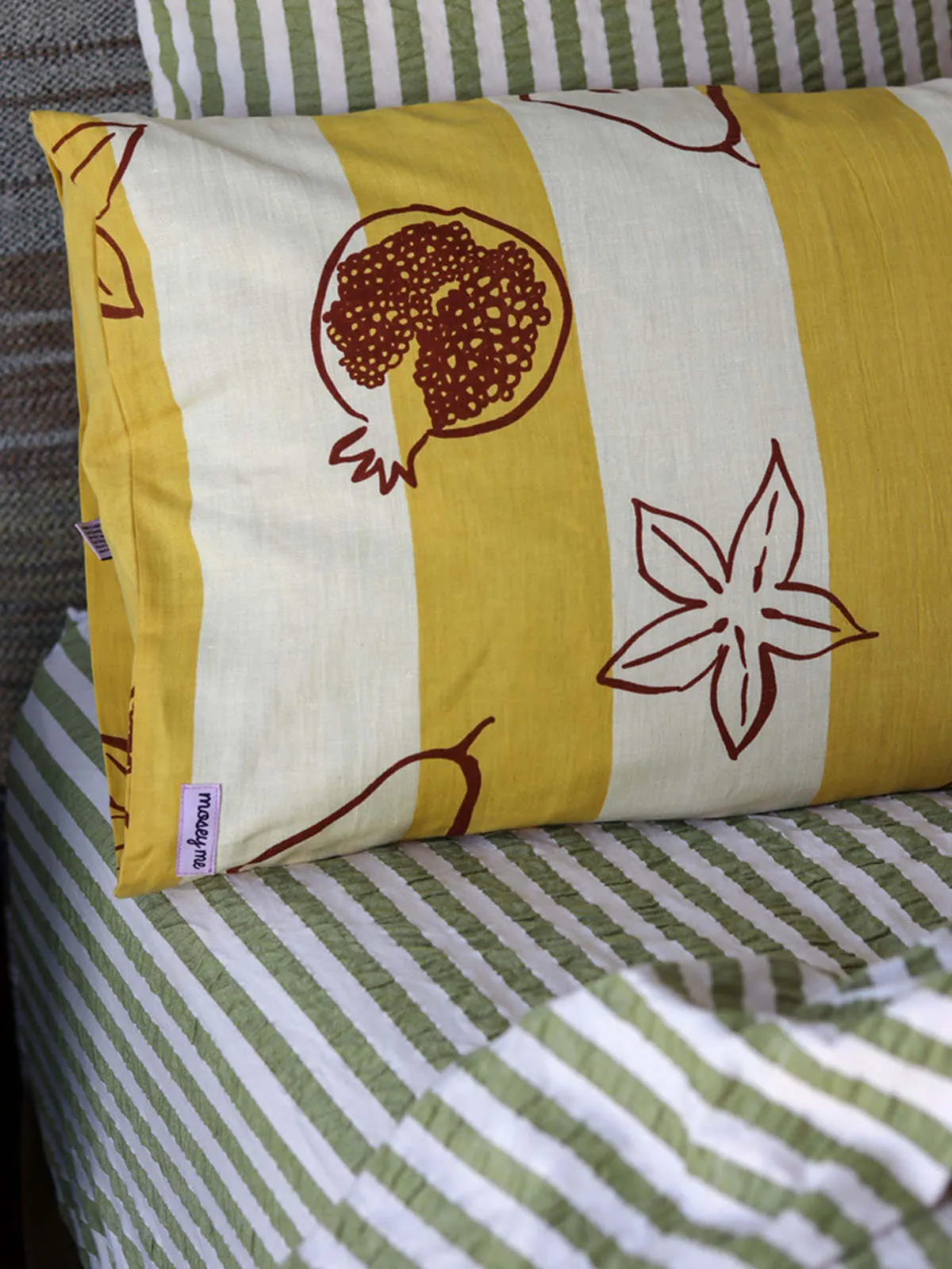 Winter Fruit Standard Pillowcase Set